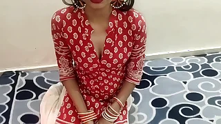 Desi Indian village bhabhi ne khula parlour officer ko Rishwat na Dene standard above average aapni gaand marwai xxx Hd in Hindi audio